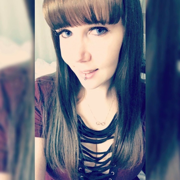 Meet the ambassador Posher Jezzika ๐๐ถ๐ถ - Picture 2 of 4